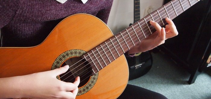 fisioterapia música guitarra