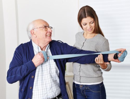 Cuidado integral y personalizado para tus padres mayores en la comodidad de su hogar